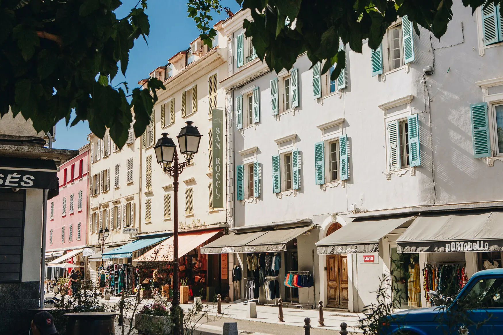 Résidence San Roccu ⎯ Vue depuis la rue